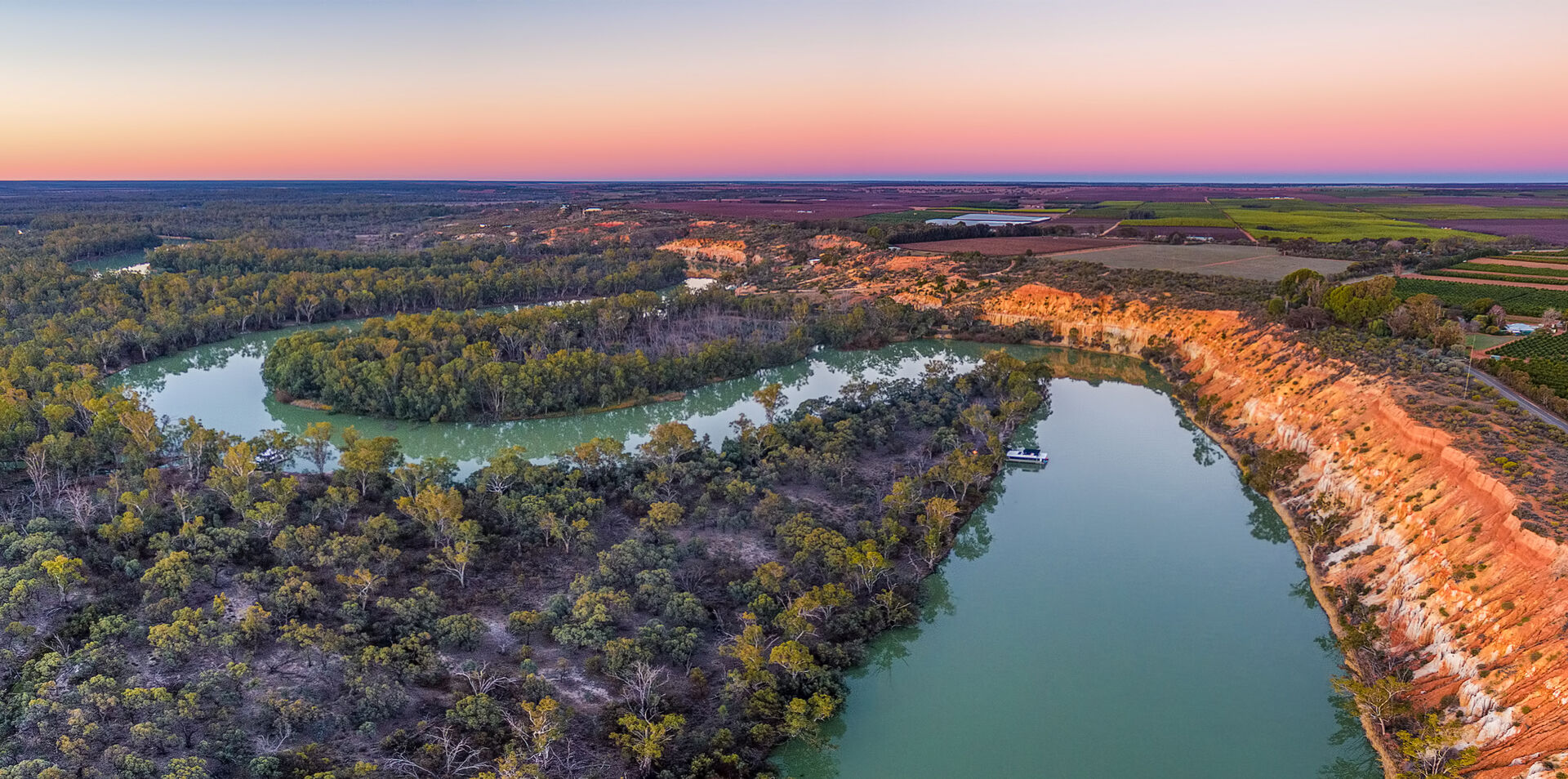 Wonders of the Murray River & Kangaroo Island Tour